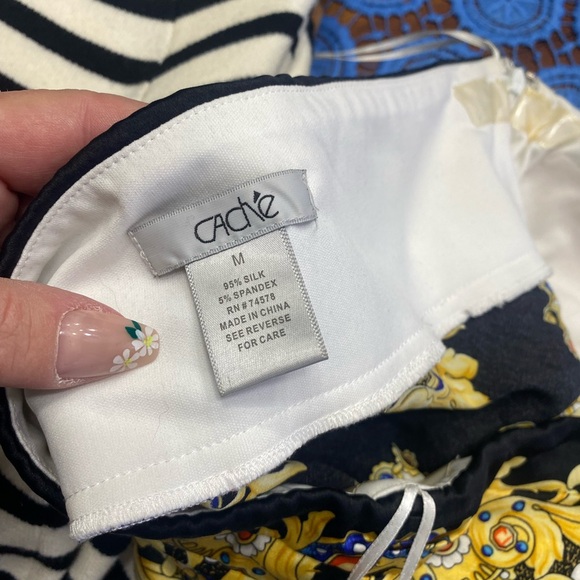 Cache Strapless Top with Gold and Blue Patterns Y2K - Picture 3 of 4